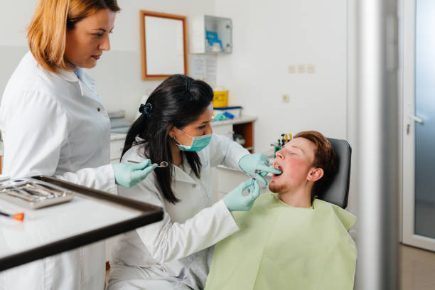 Best Emergency Dental Extractions in Mason City, IA